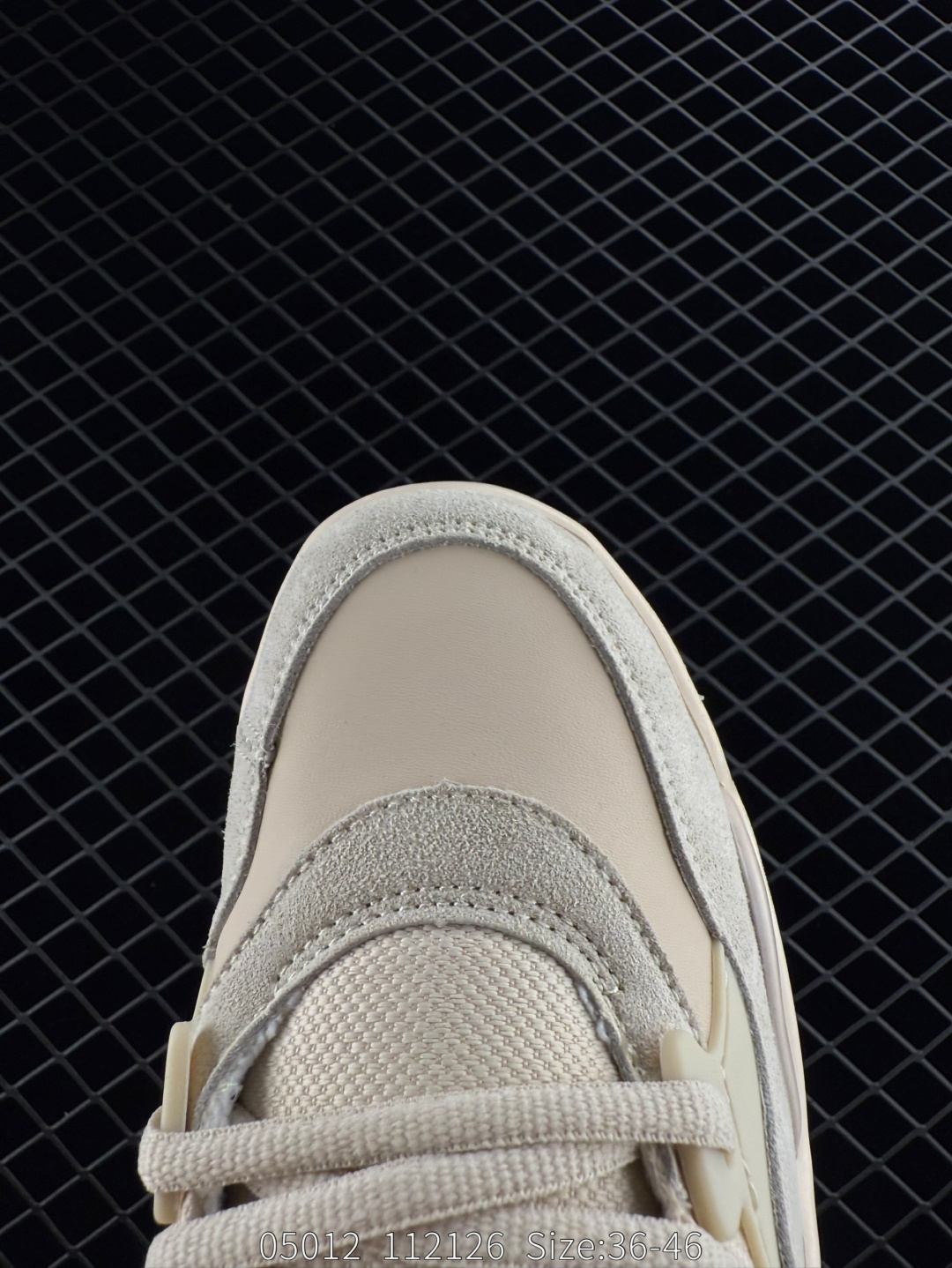 Nike Wmns Air Jordan 4 Retro RM